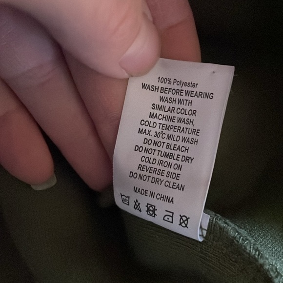 Zyia Green & Black Sherpa Fleece Zip Up - Picture 8 of 8